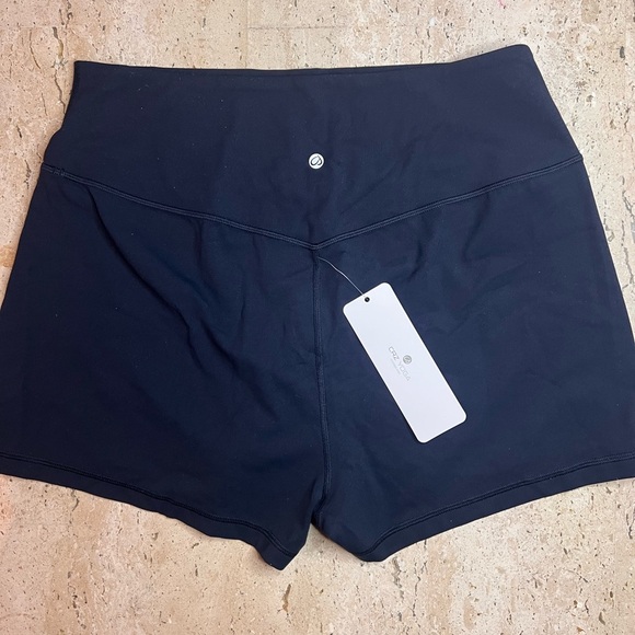 CRZ YOGA Butterlift Linerless Shorts 3" - High Waisted-True Navy-Size Large - Picture 4 of 7